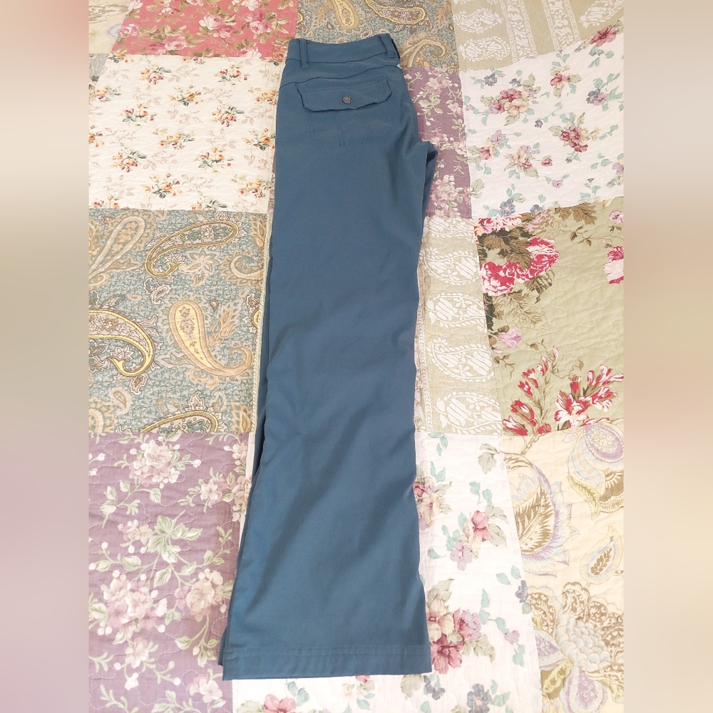 Original Prana Halle Pants—Size 6 Short—Teal Blue—Discontinued Style